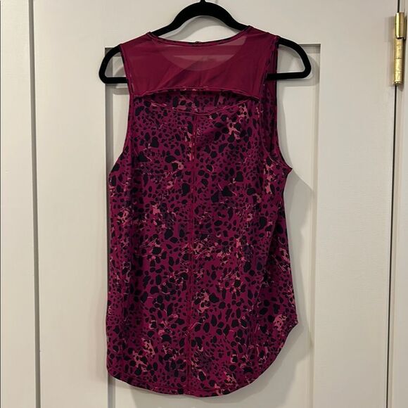 Lululemon Mesh Open Top - Pink/Purple Leopard Print, Size 10 - Picture 6 of 9